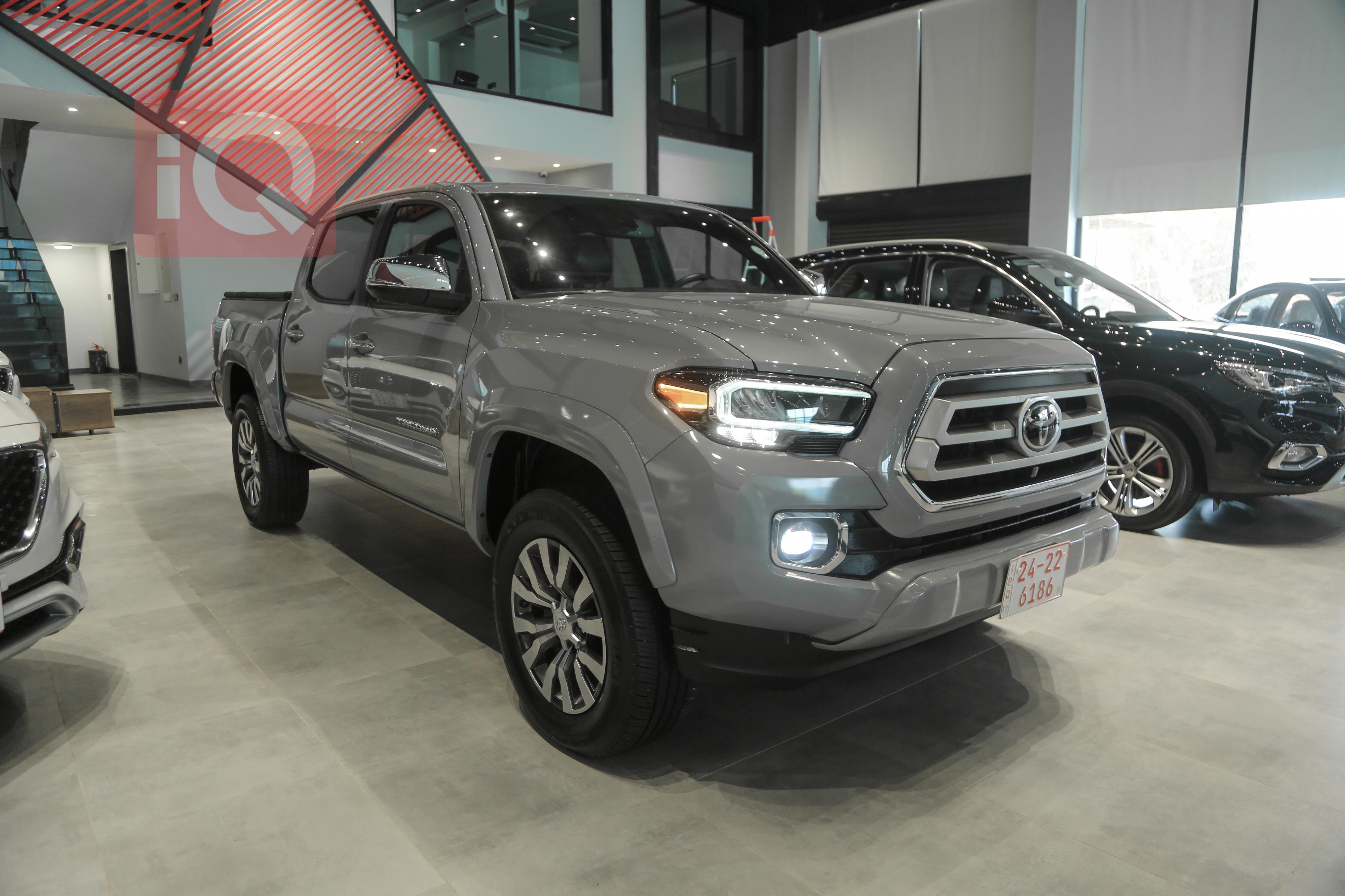 Toyota Tacoma